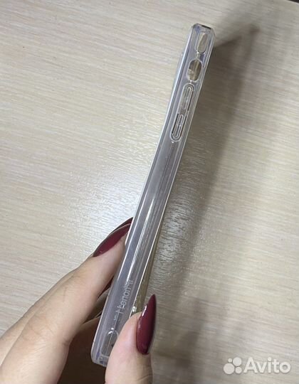 Чехол на iPhone 11