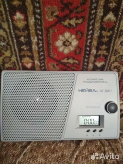 Стационарный телефон для пожилых, радиоприемник