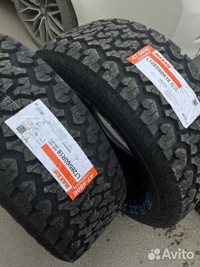 Maxxis AT-980E Worm-Drive 285/60 R18