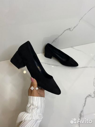 Туфли женские 37 р. (на 36) новые