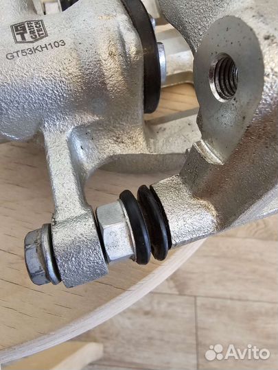 Суппорт задний левый griff tech GT53KH103