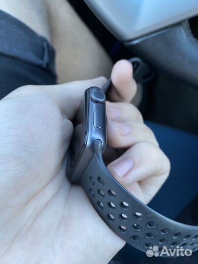 Часы apple watch 3 42mm nike