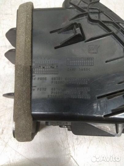 Дефлектор на торпедо левый Nissan Note E11 1.6