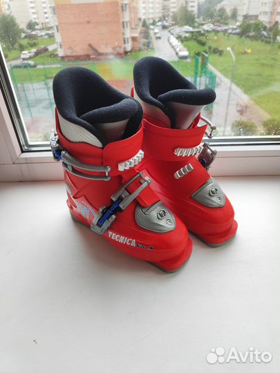 Горнолыжные ботинки детские Tecnica