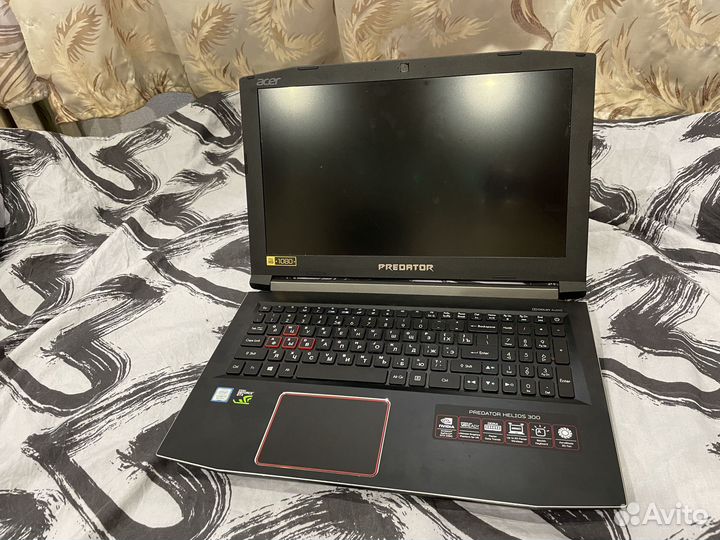 Acer predator helios 300