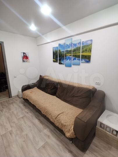 2-к. квартира, 52 м², 5/5 эт.