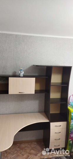 Компьютерный стол