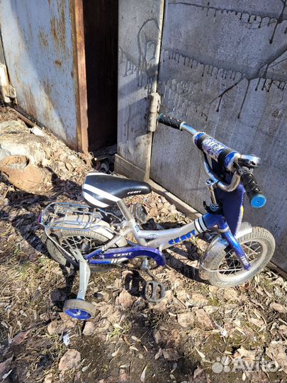 Велосипед детский 4 колесный