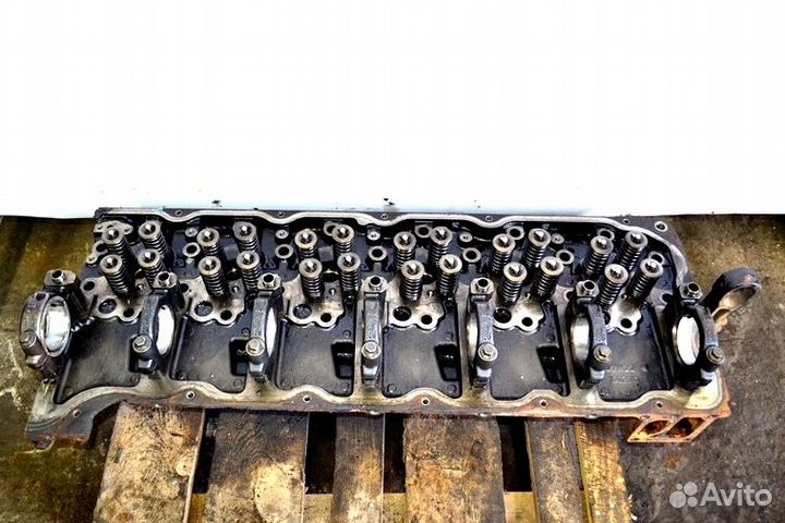 Головка блока цилиндров renault trucks Premium 2