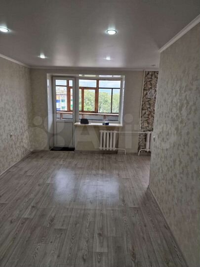 3-к. квартира, 56 м², 5/5 эт.