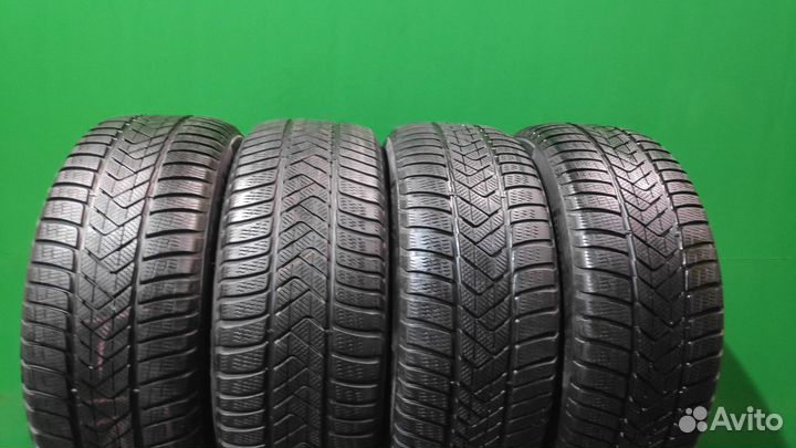 Pirelli Winter Sottozero 3 245/45 R19 102V
