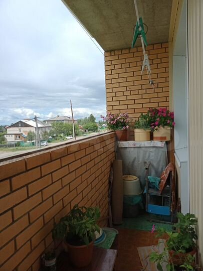 2-к. квартира, 47 м², 3/3 эт.