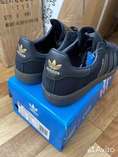 Кроссовки adidas munchen navy замш синие 42