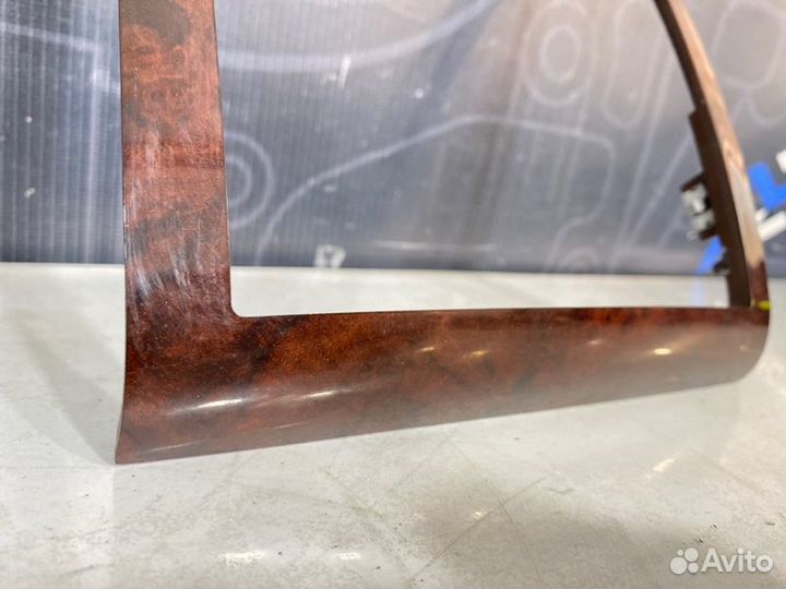 Декоративная накладка салона Volkswagen Touareg 7L