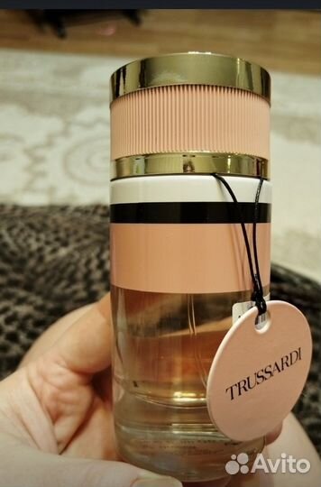 Trussardi Eau de parfum. Женская п/в