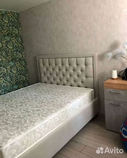 Двухместная мягкая кровать