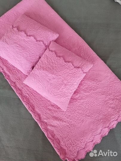 Покрывало на кровать