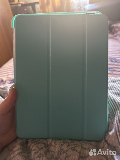 Чехол на iPad 10.9