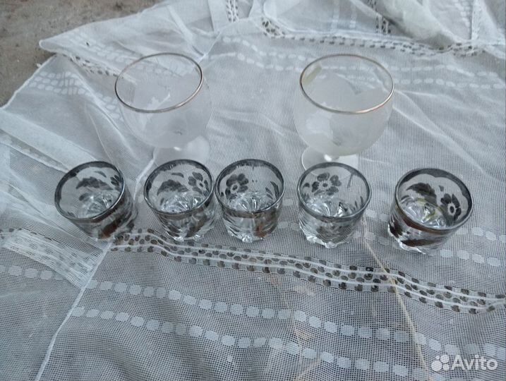 Наборы стаканов и рюмок