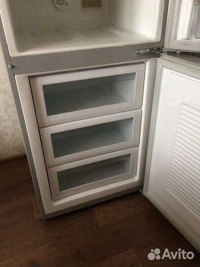 Холодильник