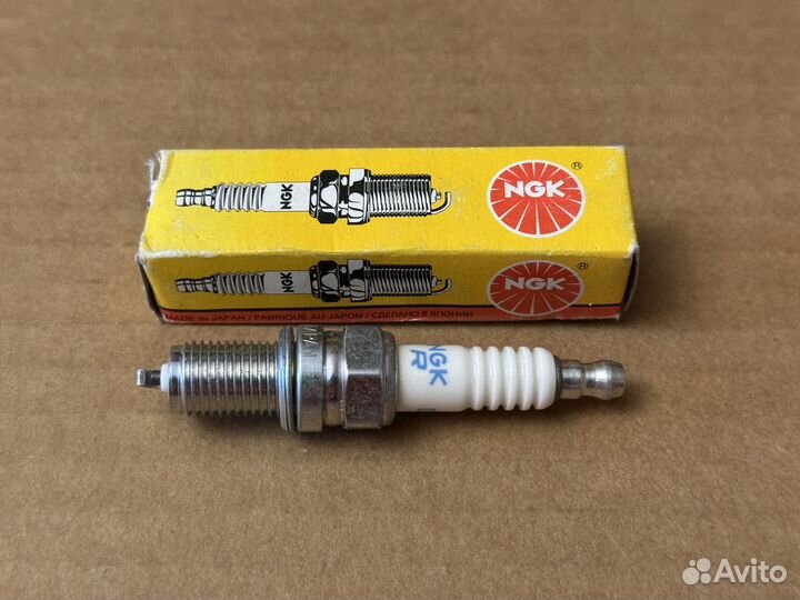 Свеча зажигания NGK dcpr7E (3932) - Япония