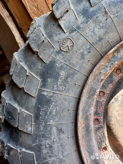 Шины на дисках 320-457, 12.00-18, модель к-70