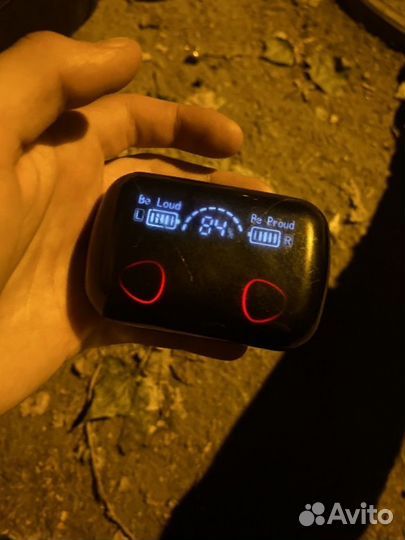 Наушники без проводные состаяния отличное