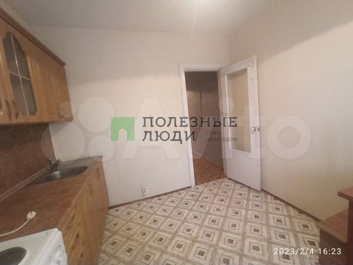 2-к. квартира, 55 м², 8/10 эт.