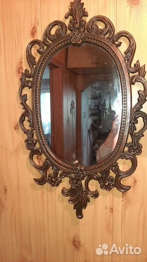 Зеркало в кованной оправе
