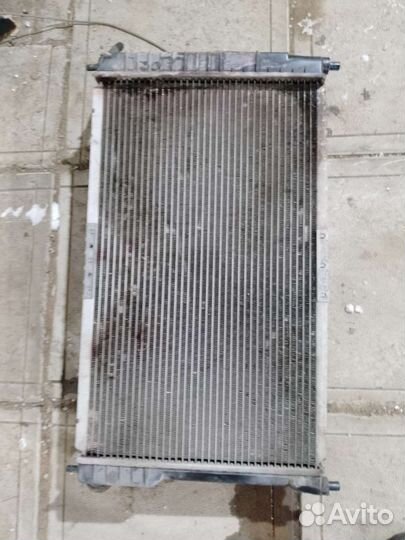 Радиатор охлаждения деу леганза