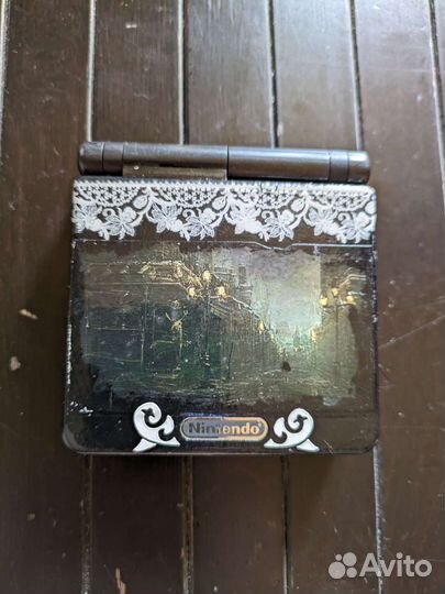 Game Boy Advance SP + зарядка + картриджи + чехол