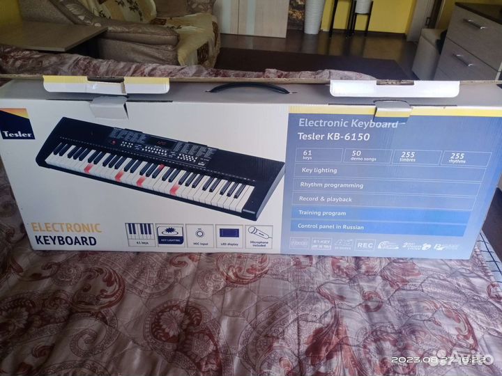 Электронный синтезатор Tesler KB-6150