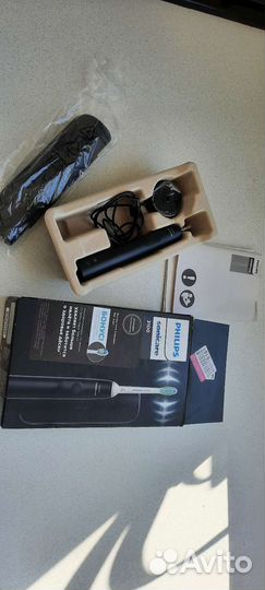 Электрическая зубная щетка philips sonicare