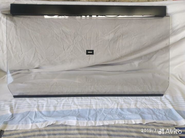 Полирую пылезащитные крышки радиоаппаратуры