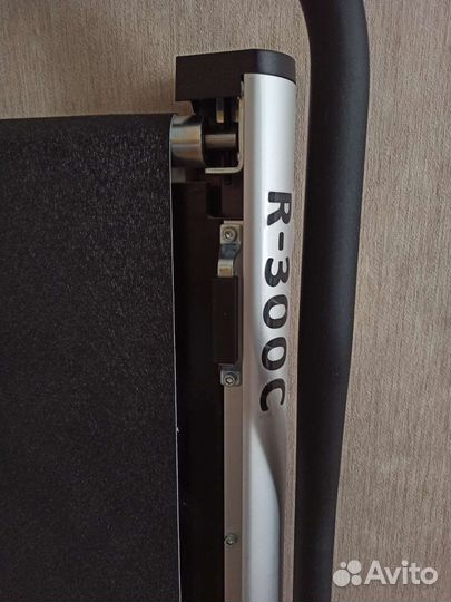 Беговая дорожка unixfit R-300C