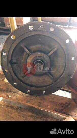 Гидромотор редуктора поворота JS240 LNM0433