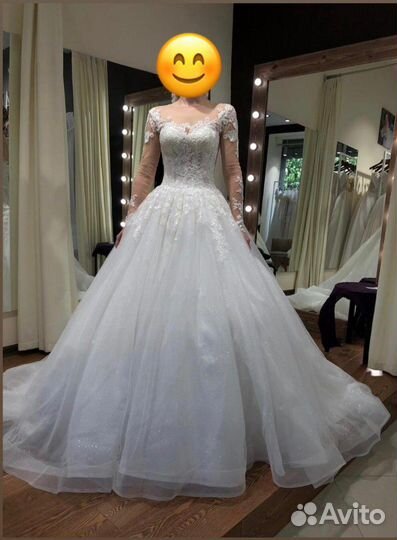 Свадебное платье