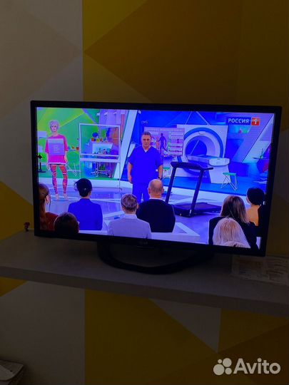 Телевизор SMART tv 32 дюйма