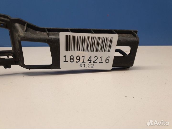 Кронштейн бампера переднего левый Land Rover Range