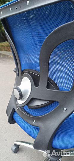 Компьютерное офисное кресло