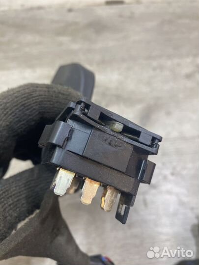 Переключатель подрулевой Opel Astra