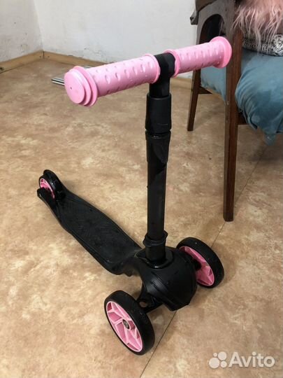 Самокат трехколесный складной