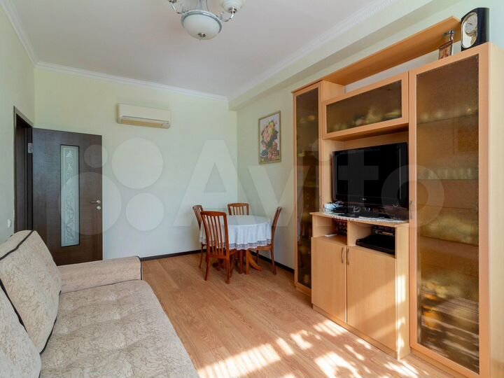 3-к. квартира, 83,2 м², 2/8 эт.