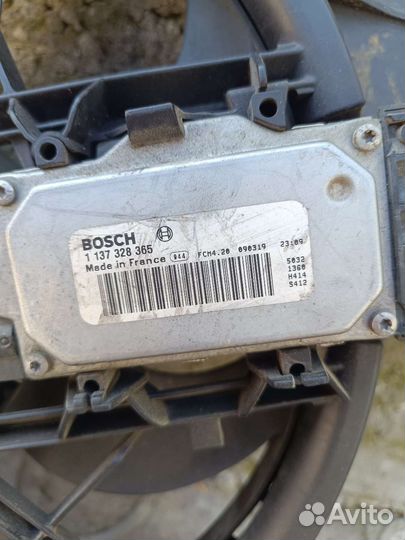 Вентилятор радиатора Ford Focus 2 2005-2008