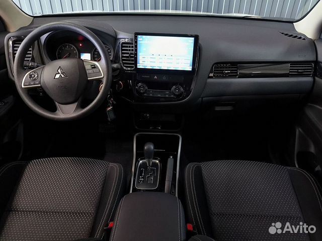 Mitsubishi Outlander 2.0 CVT, 2022, 33 км объявление продам