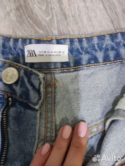 Джинсы zara mom