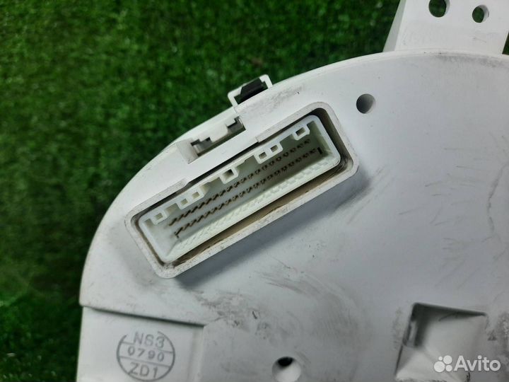 Панель приборов / щиток Subaru Forester SH5 / S12