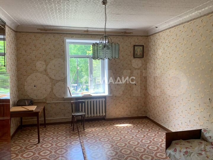 3-к. квартира, 90 м², 2/3 эт.