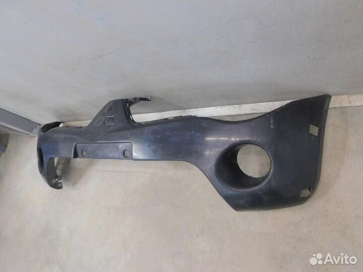 Бампер передний Mitsubishi L200