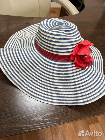 Шляпа женская